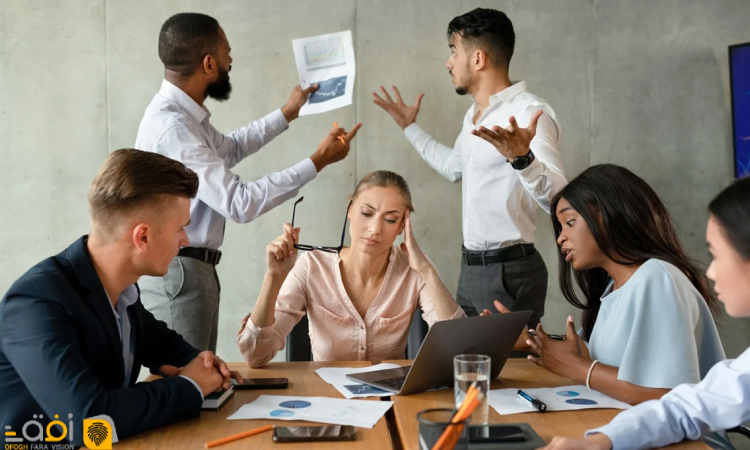 رفع بی انضباطی و بی مسئولیتی کارمندان