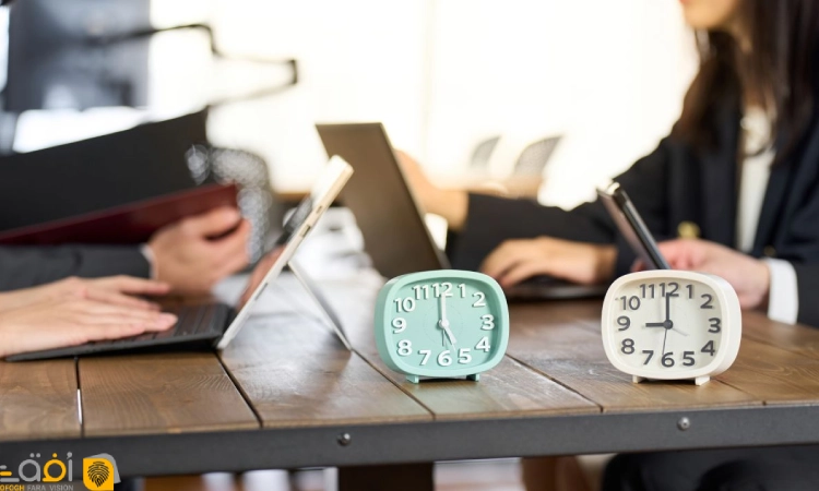 نقش دستگاه حضور و غیاب در کار منعطف